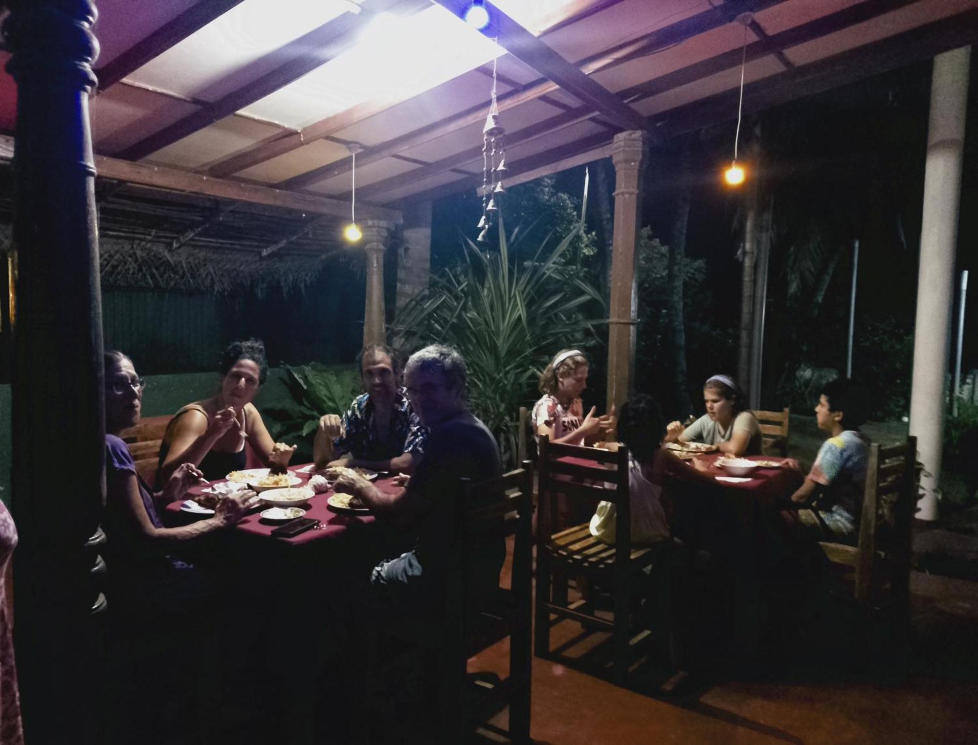 Sunrise Guest House & Restaurant 탕갈레 외부 사진
